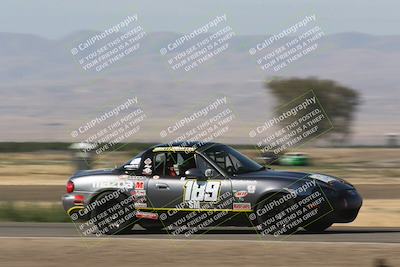 media/Jun-02-2024-CalClub SCCA (Sun) [[05fc656a50]]/Group 3/Qualifying/